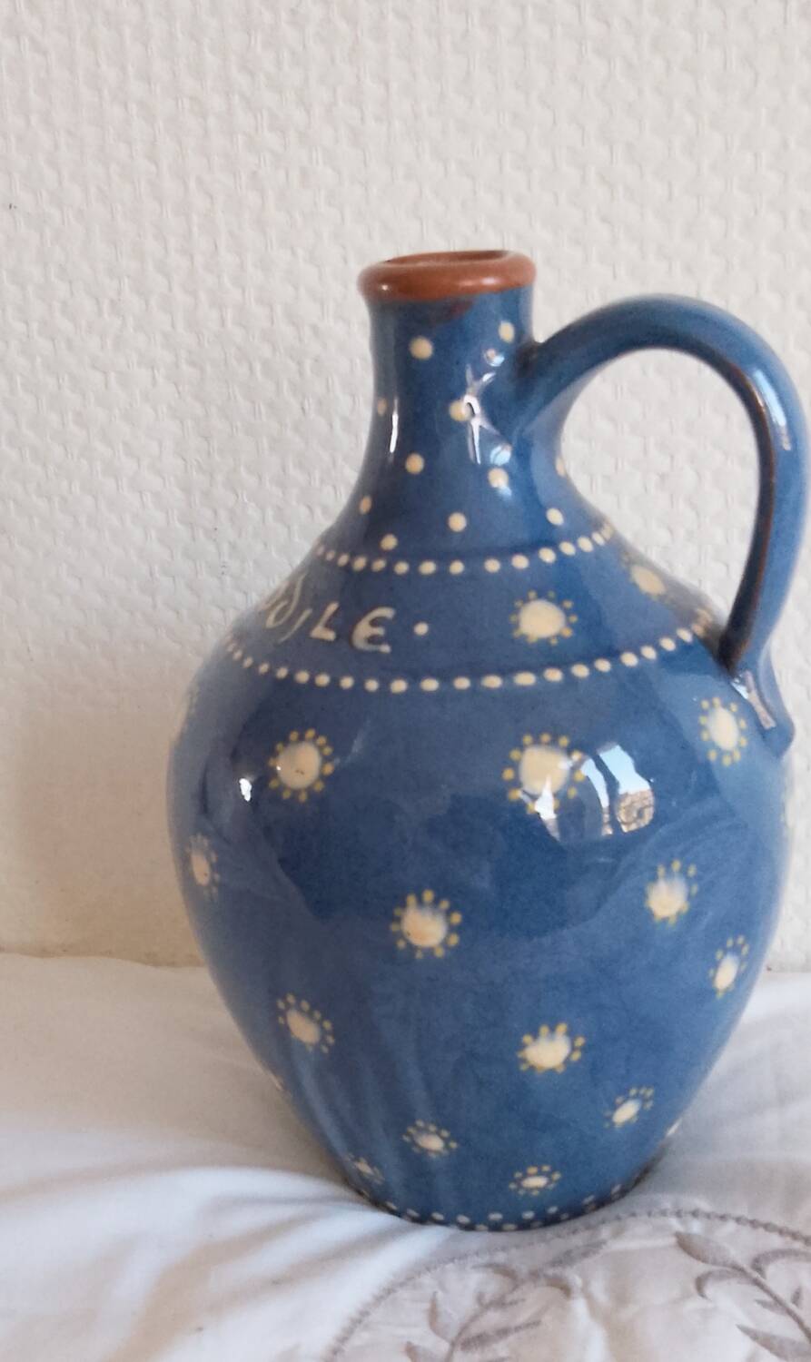 Varnished terracotta pitcher, Alsatian. Clo Saint Odile OBERNAY.