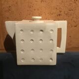 Ceramic teapot