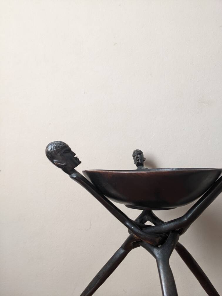 Tripod pocket emptier handcrafted African art ethnic tribal decoration
