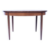 Scandinavian round table Gplan a butterfly extension