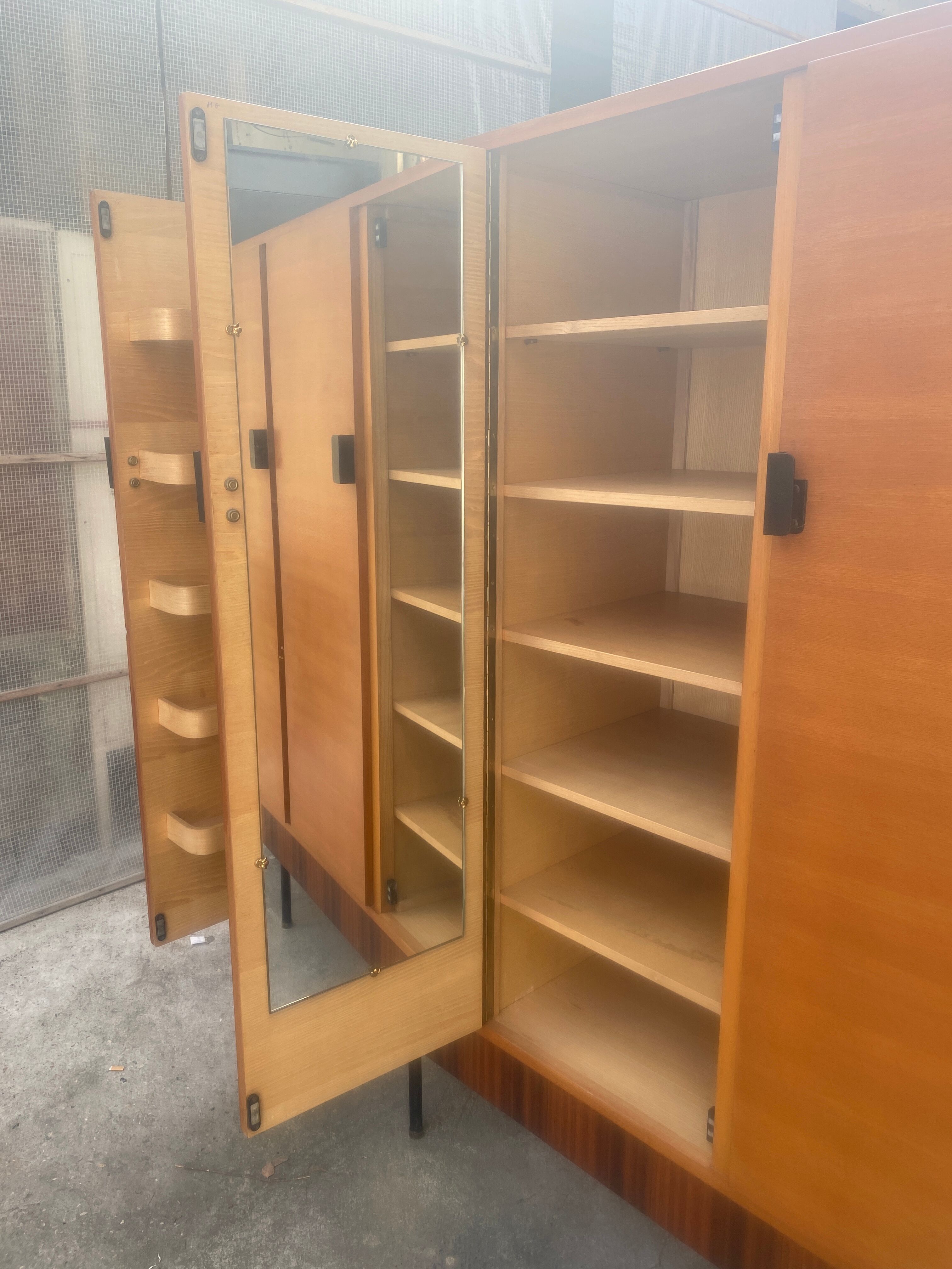 Armoire dressing années 60 de paul legay