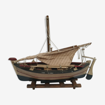 Maquette de bateau de peche