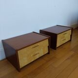 Paire de tables de chevets suspendus