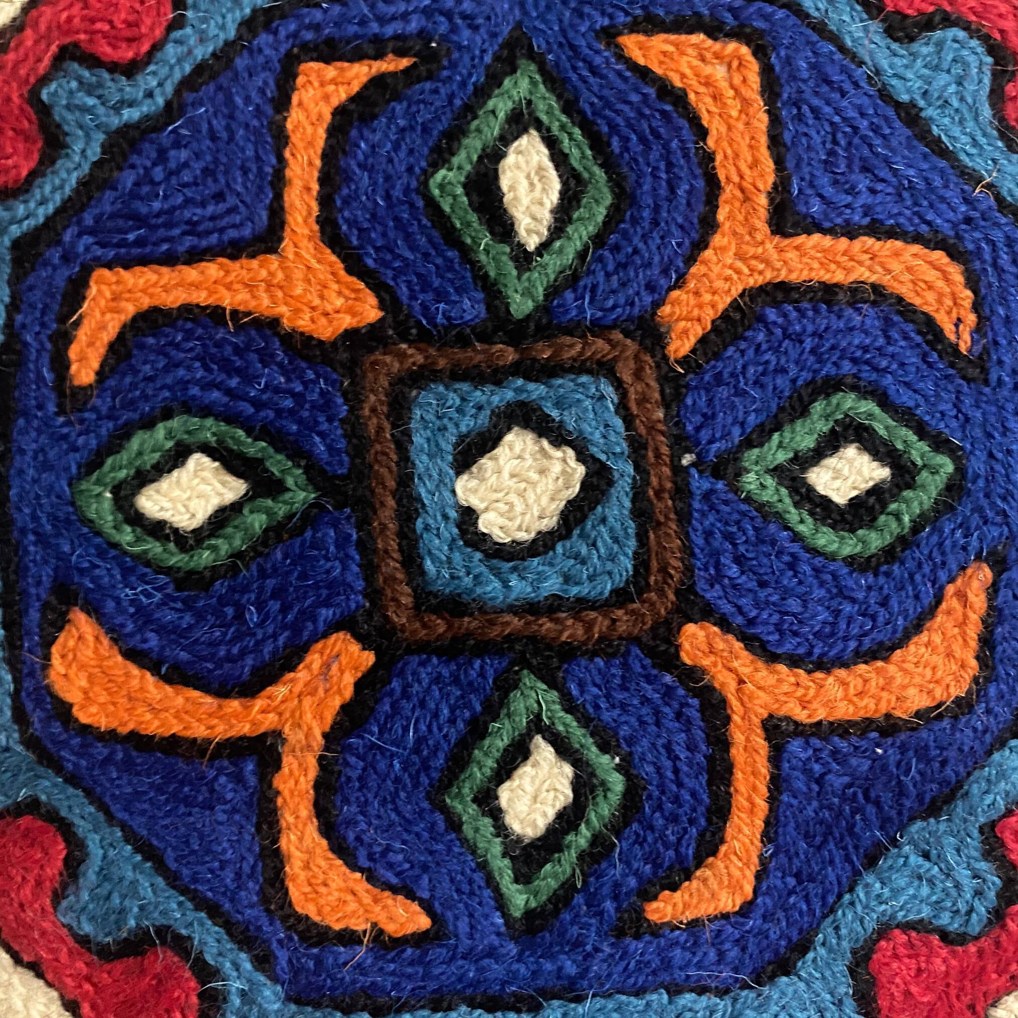 Hand-embroidered wool cushion cover 40x40 cm