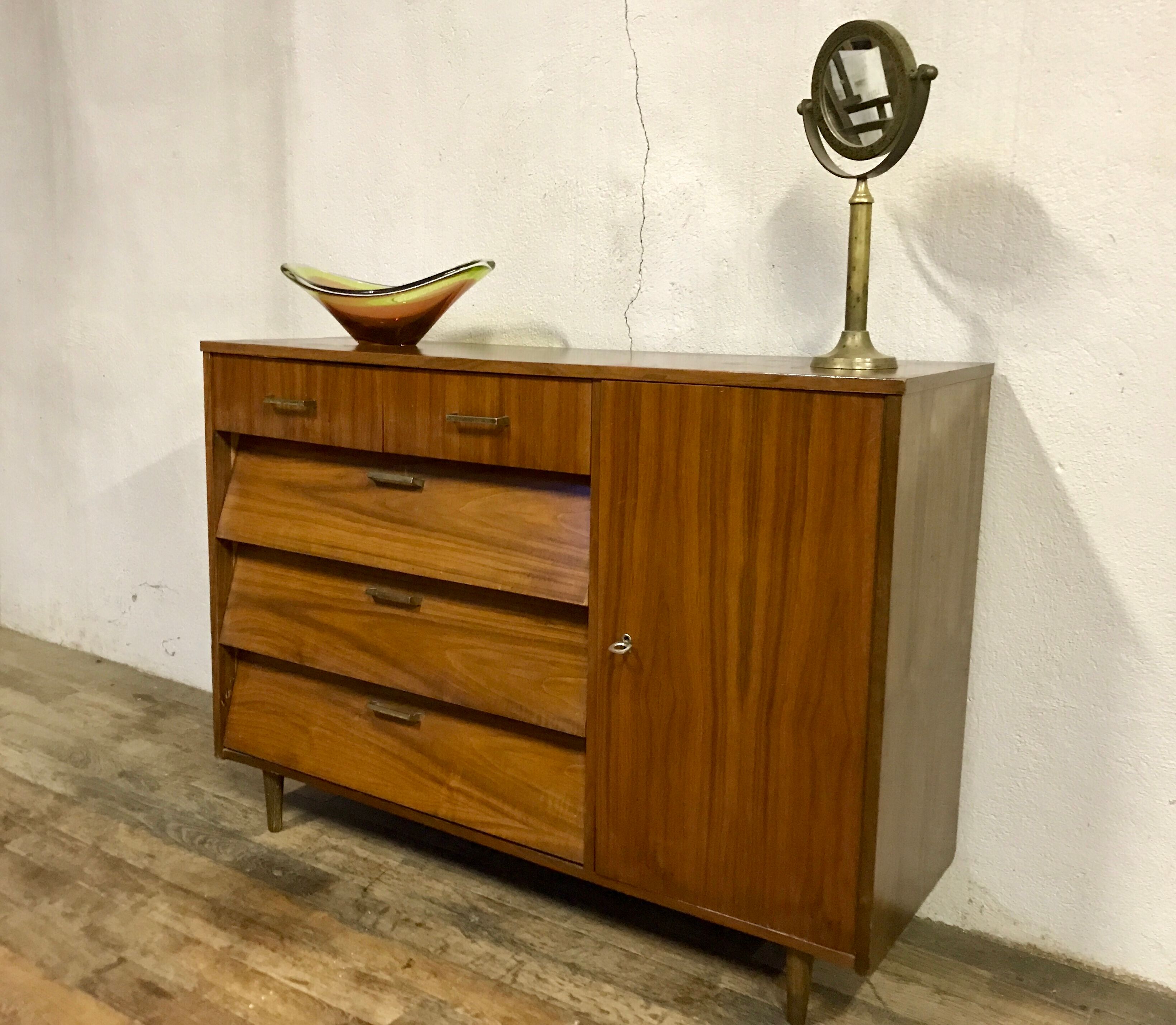 Vintage teak chassure furniture 1960