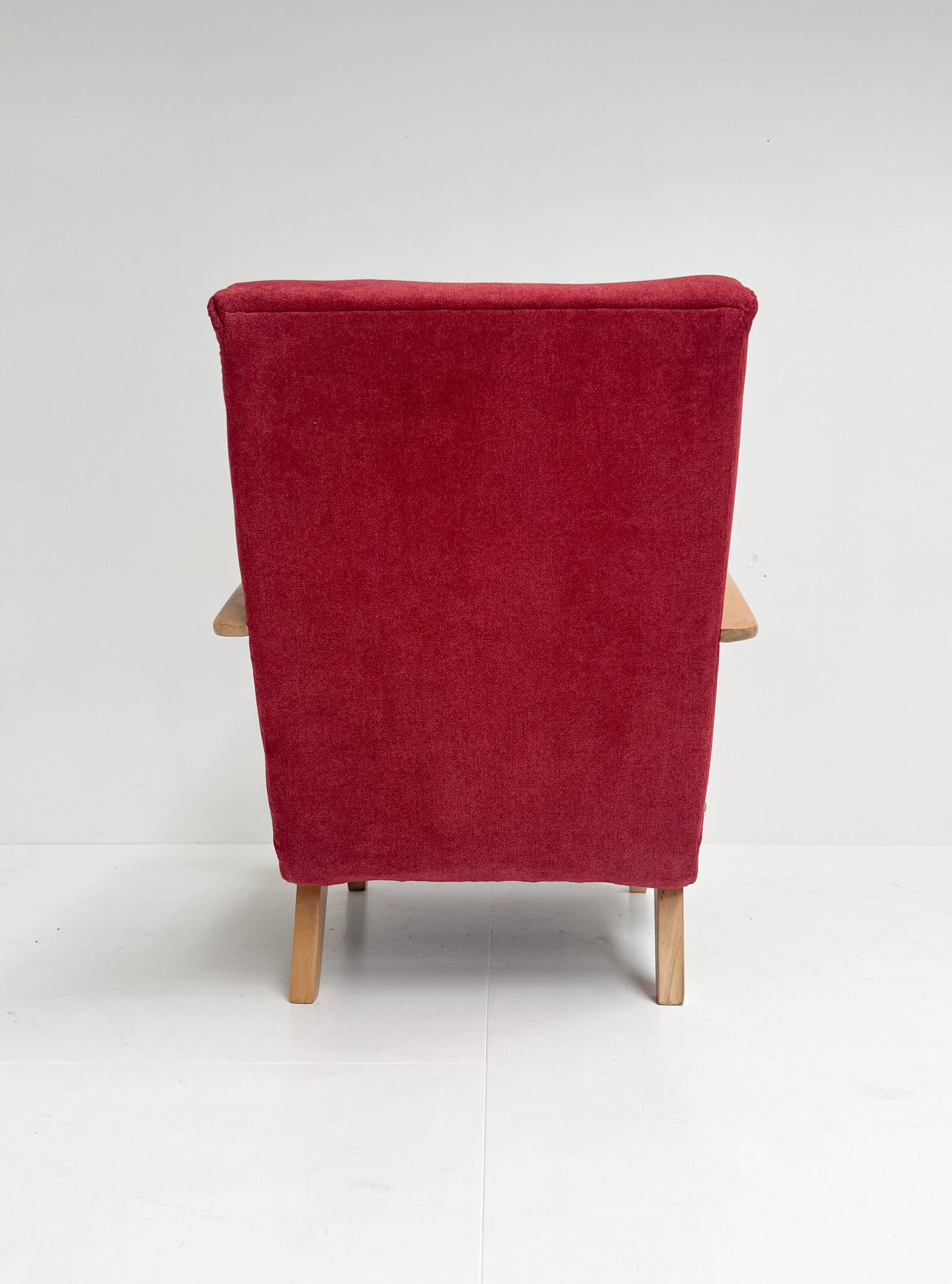 Renovated Jindrich Halabala armchair, 1950s