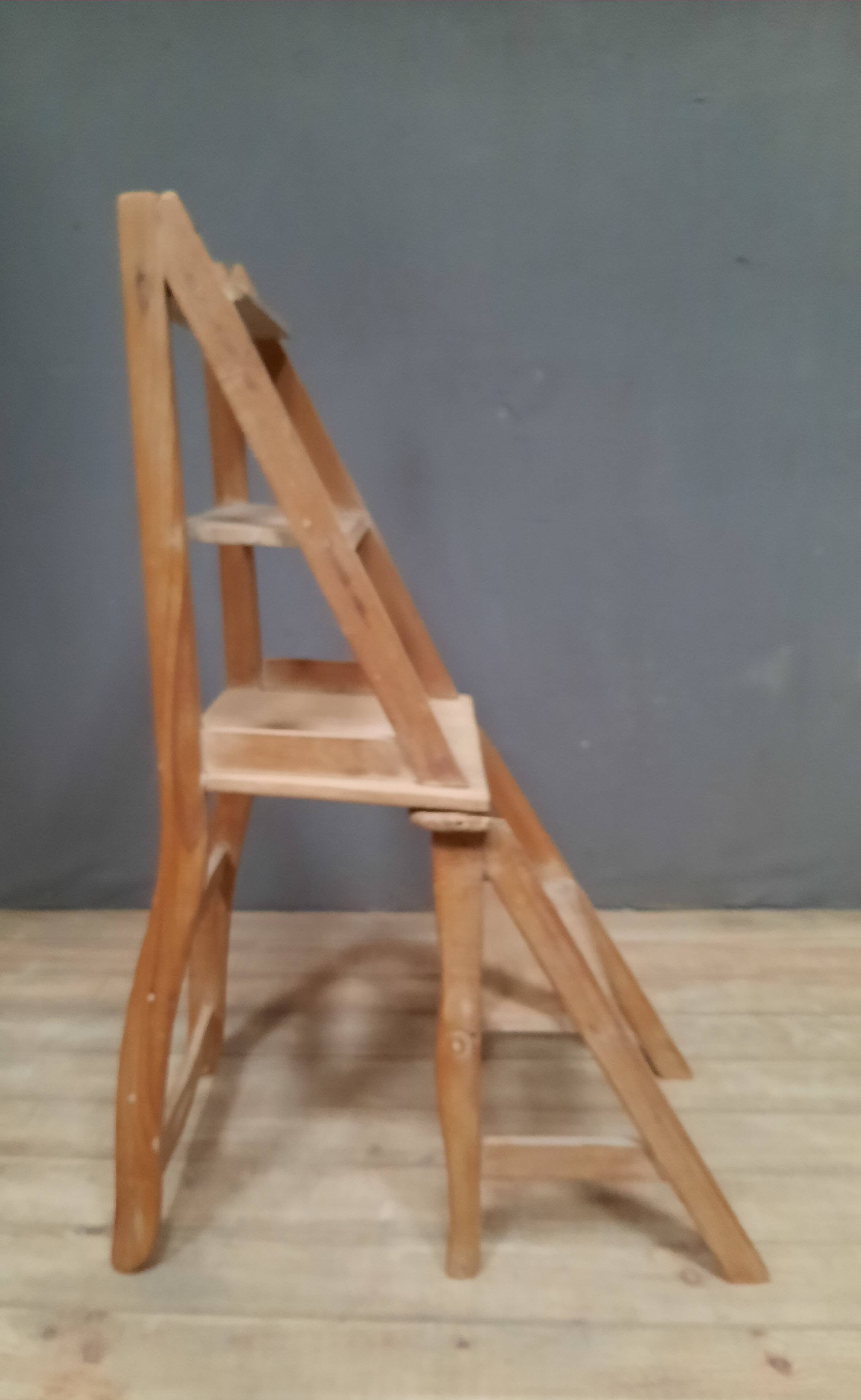 Stepladder chair