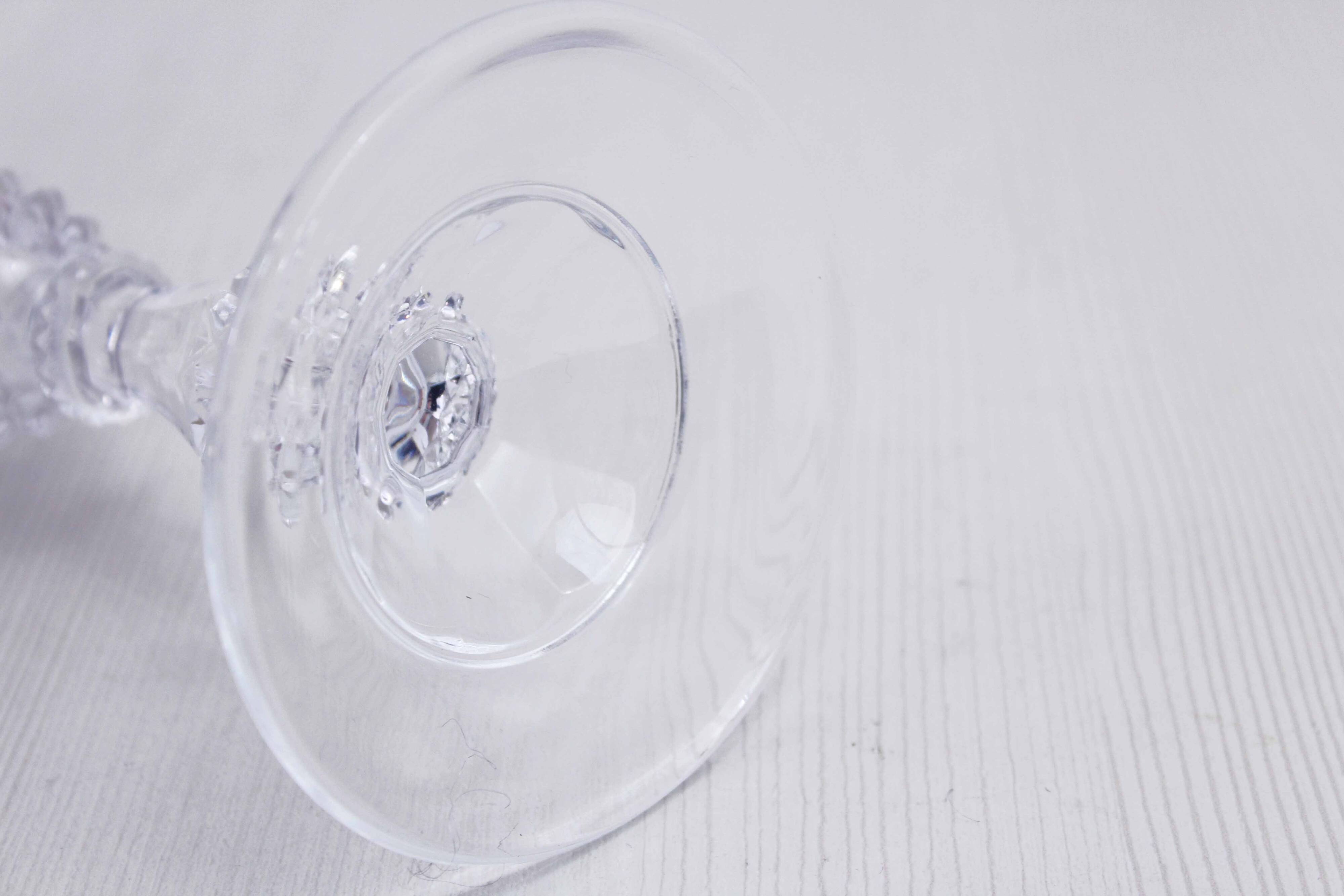 Crystal candle holder