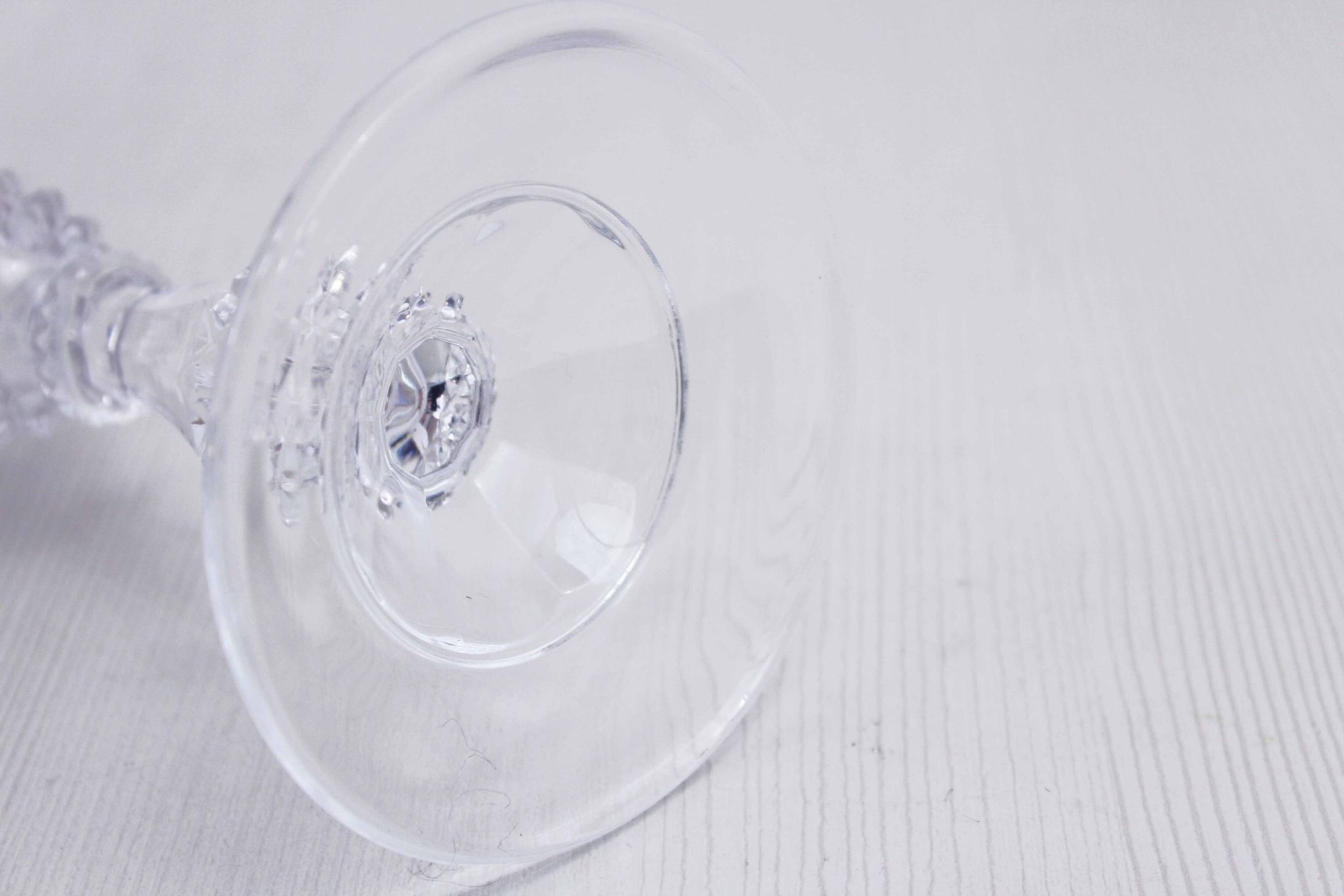 Crystal candle holder