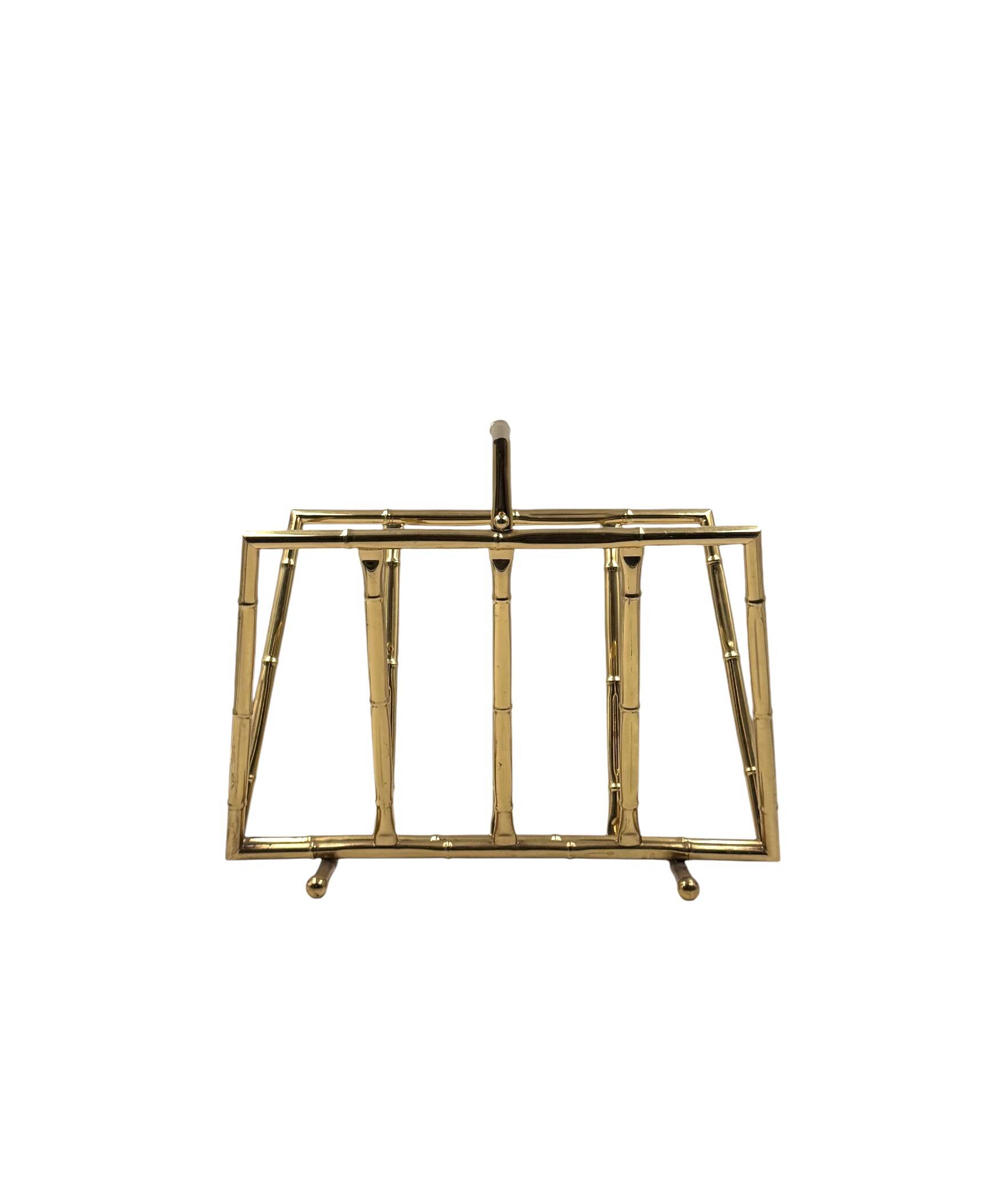 Hollywood regency bamboo-effect brass magazine rack, Montagnani, Italy 1970