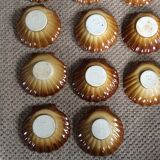 Series of 11 ramekins
