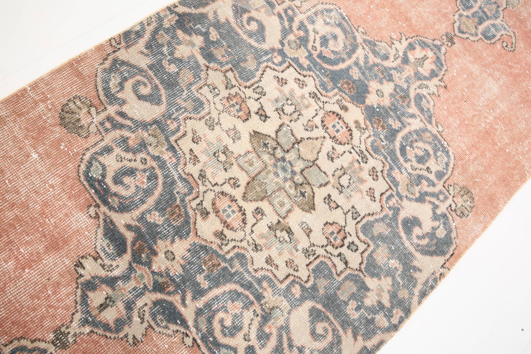 3x10 Rug For Hallway Pale Red Oriental Vintage Runner Rug 91x315Cm