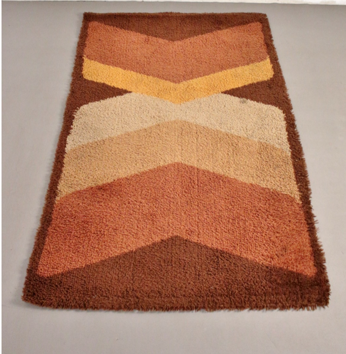 Space Age wool rug year 70, Besmer Carpet edition