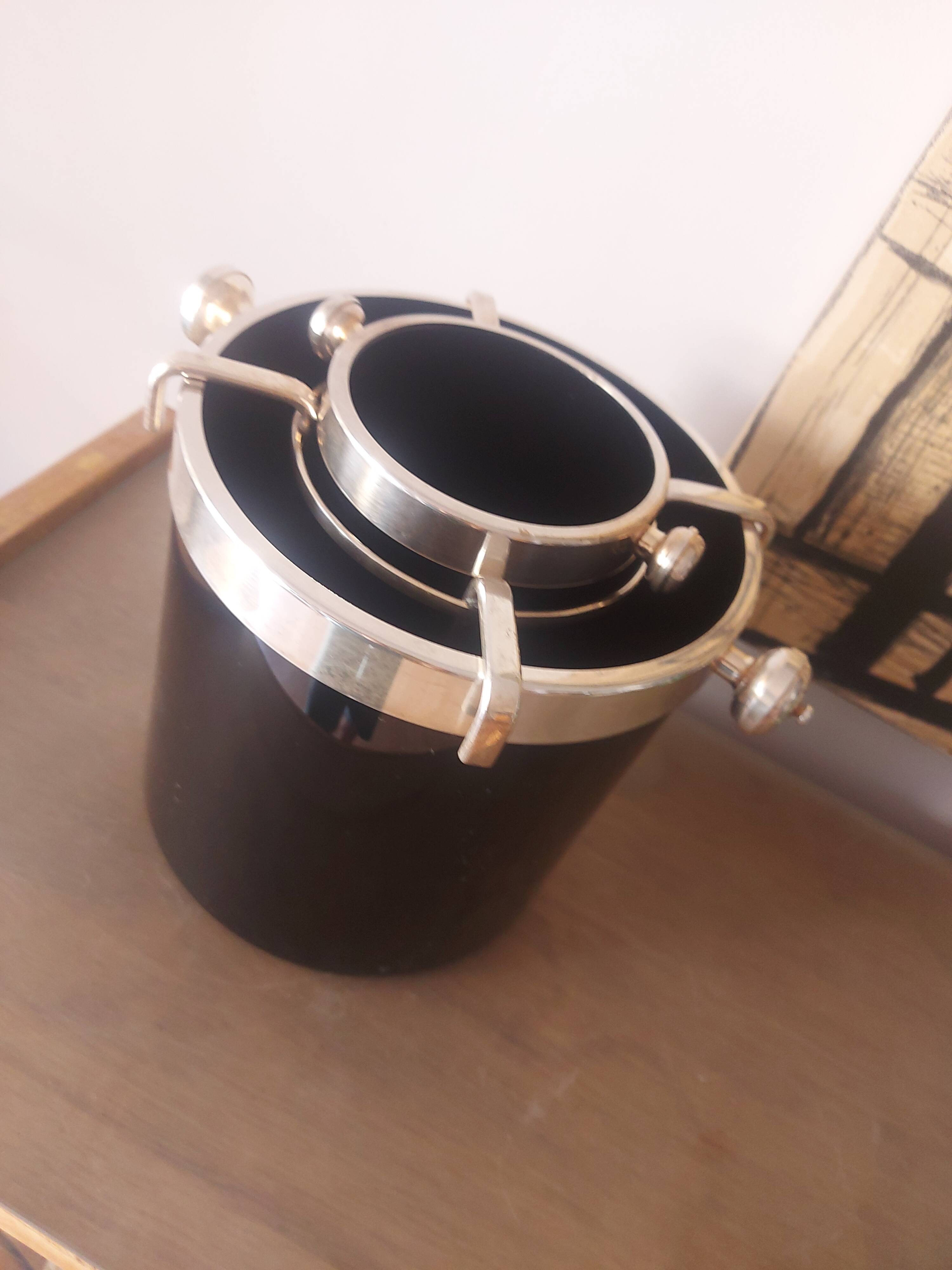 Fleuron champagne bucket, christofle