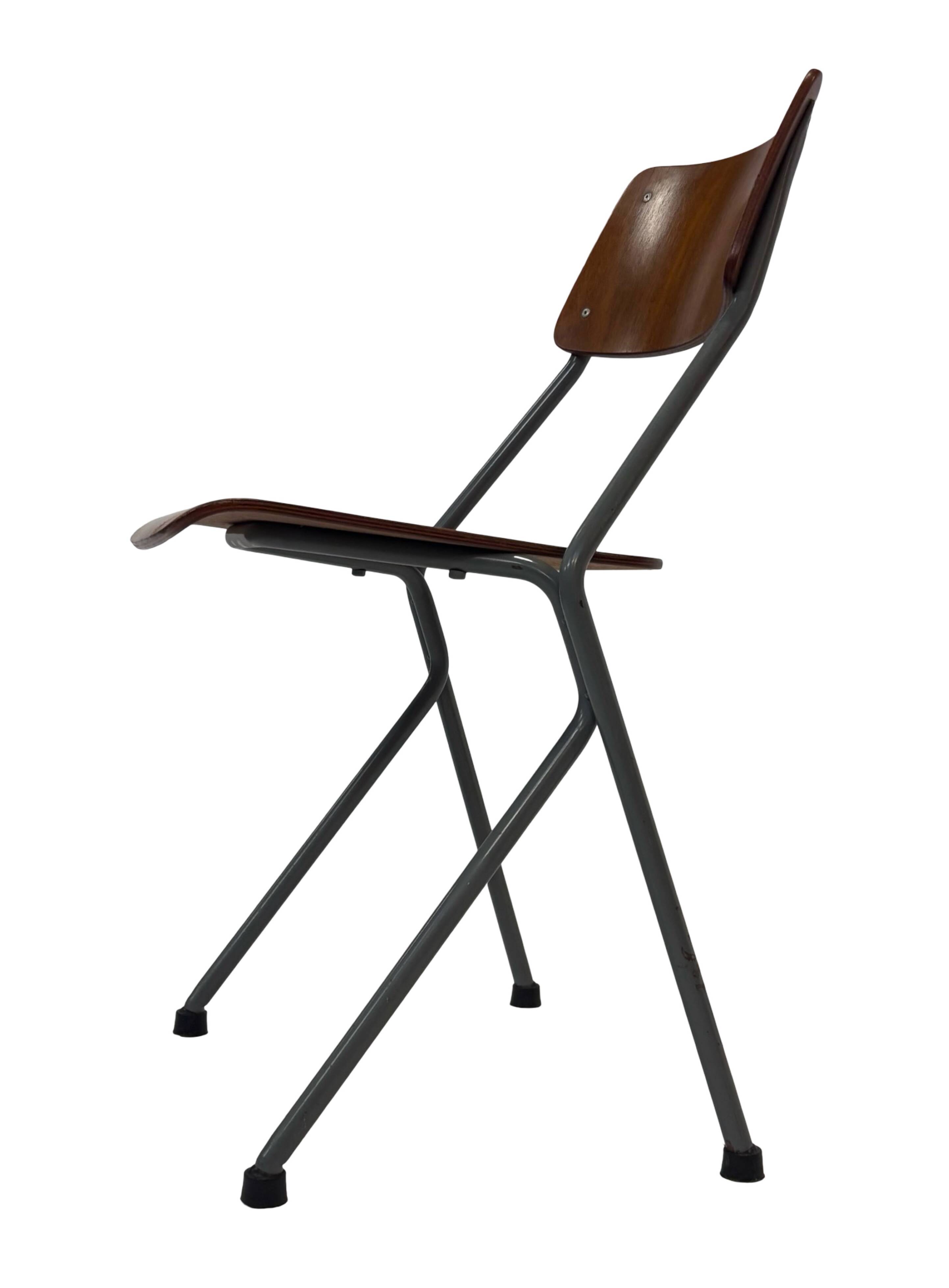 Vintage chair by Ahrend Cirkel 1960s minimalist Dutch design