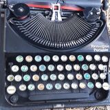 Machine a ecrire remington portable