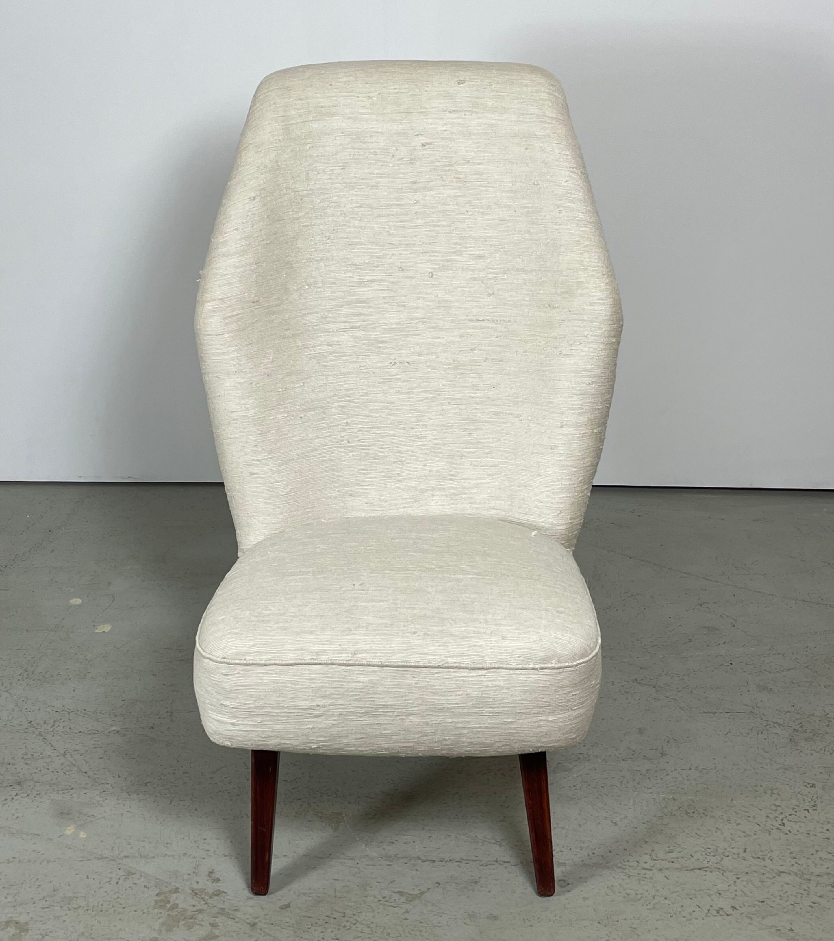 Danish Lounge Chair in silk upholstery 1940s
