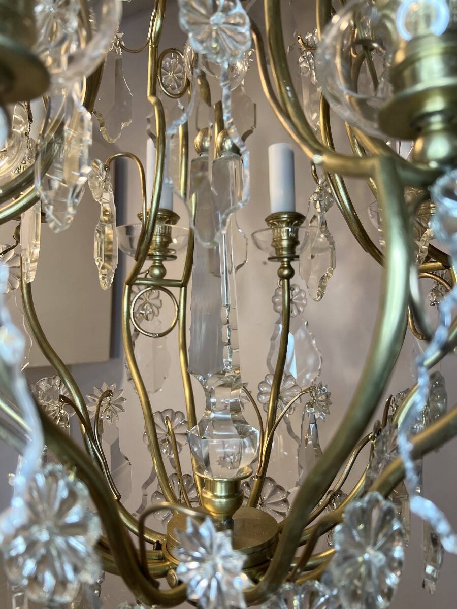 Crystal pendant chandelier