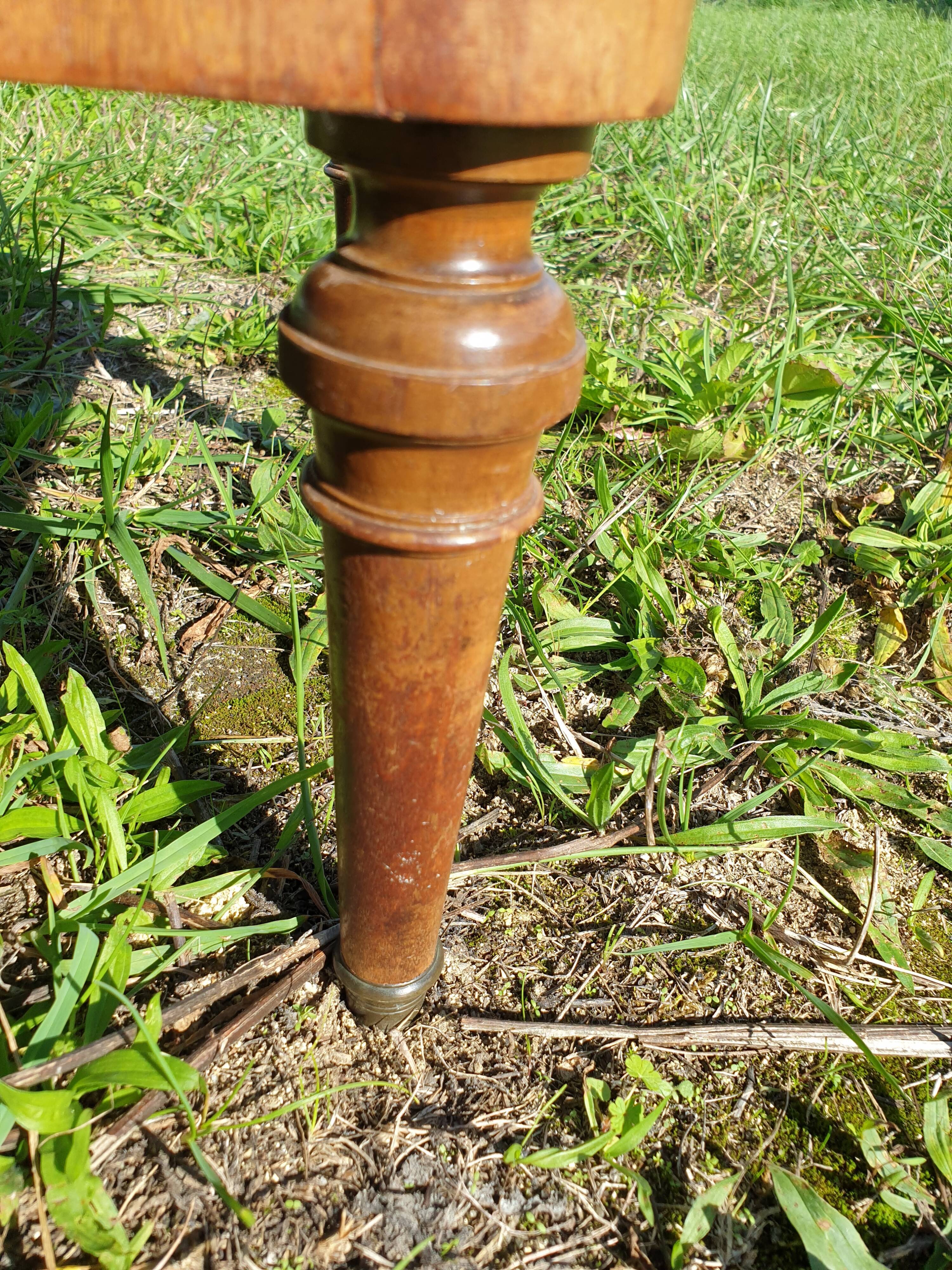 Bedside Louis XVI marble and marquetry