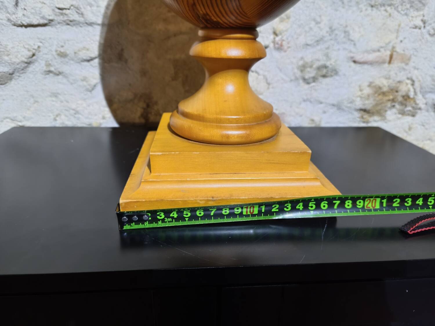 Vintage turned pine table lamp - Maison Verdière - 1970s/80s