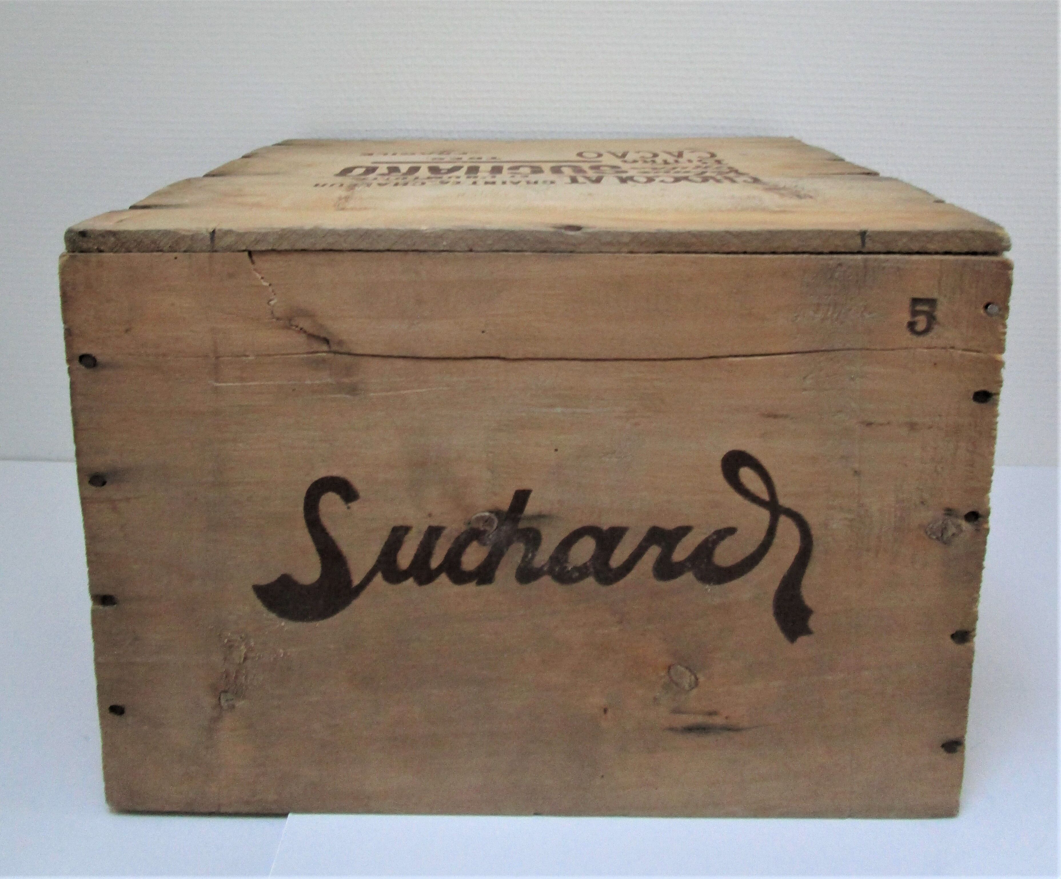 Vintage Skated Wood Case Suchard