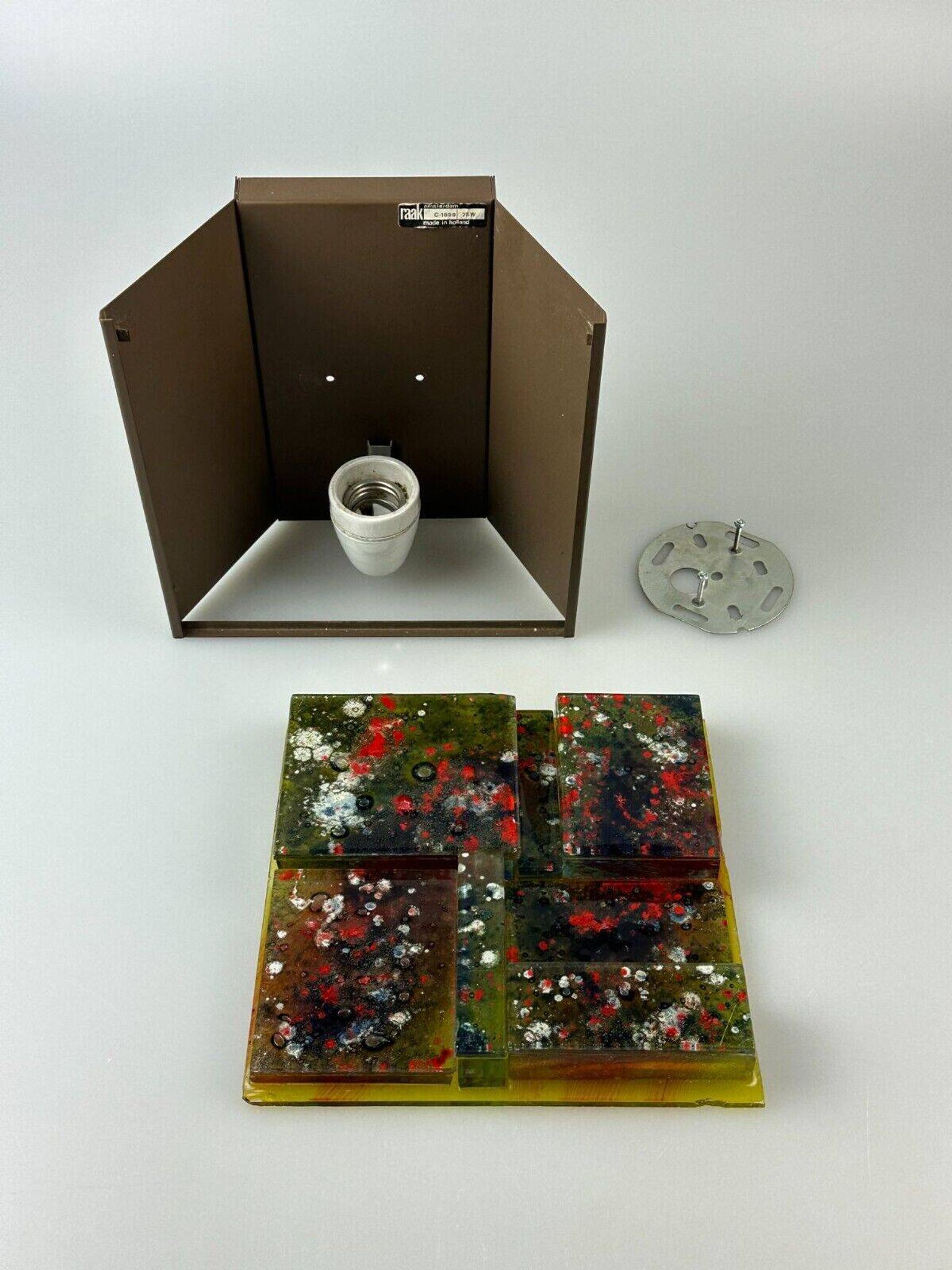 60s 70s wall lamp by Willem Van Oyen for Raak Amsterdam Made in Holland