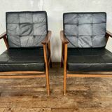 Pair of Thonet Boomerang armchairs designed by Antonin Suman