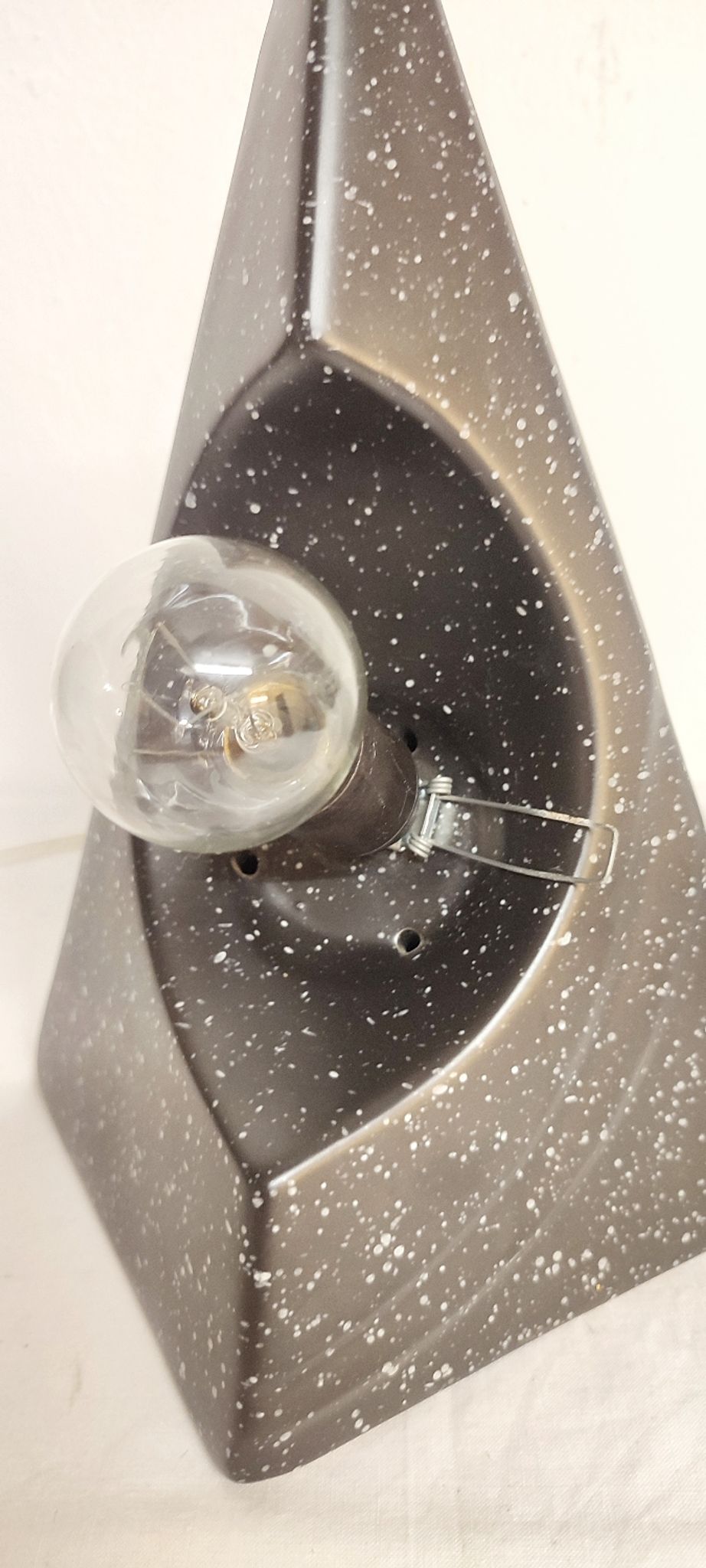 Lampe de table en céramique. Espagne, années 1970.