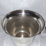 Apladur champagne bucket in silver metal.