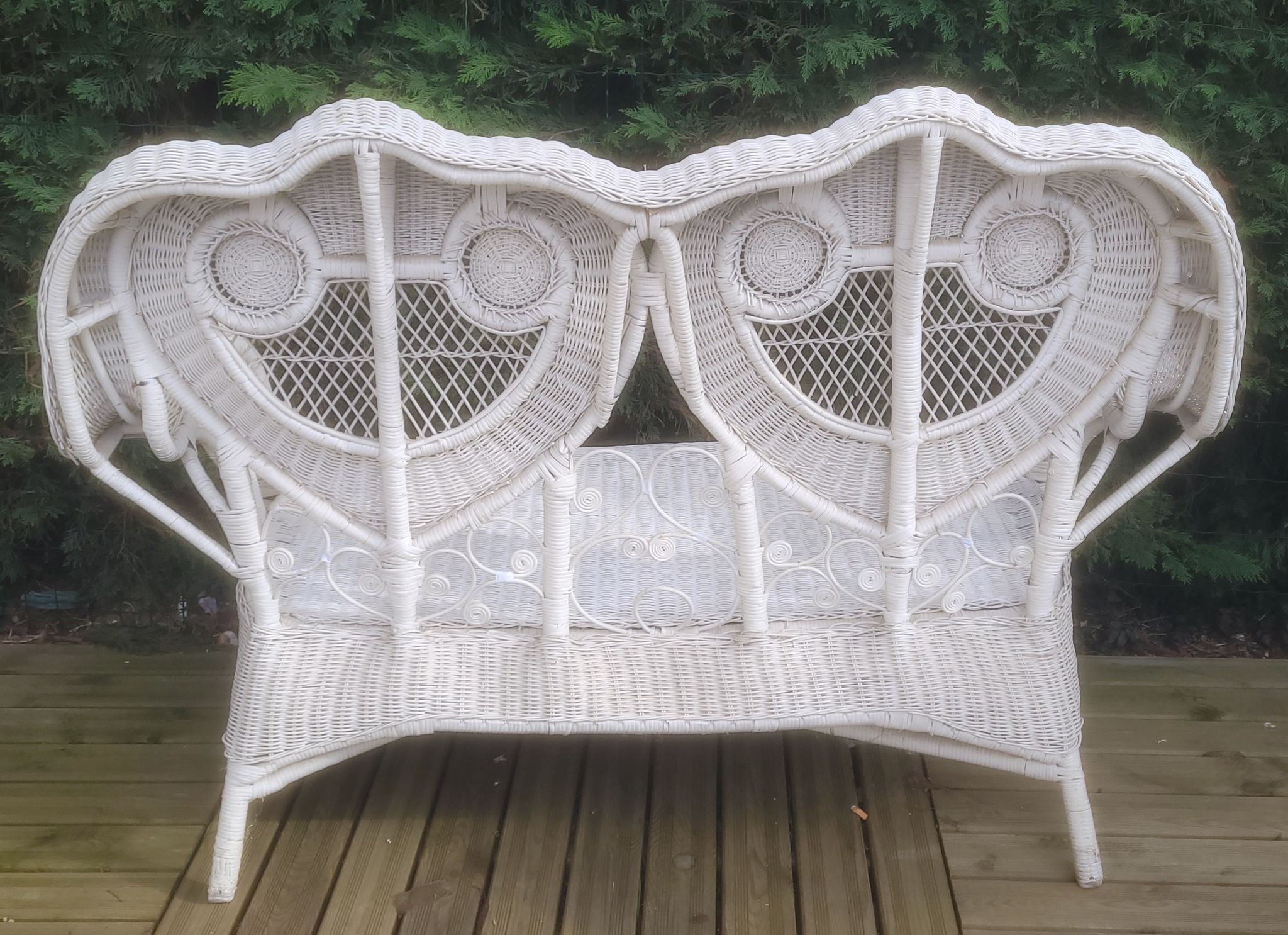 Vintage peacock rattan garden furniture