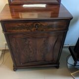 Mahogany chest of drawers with claw feet and mirror