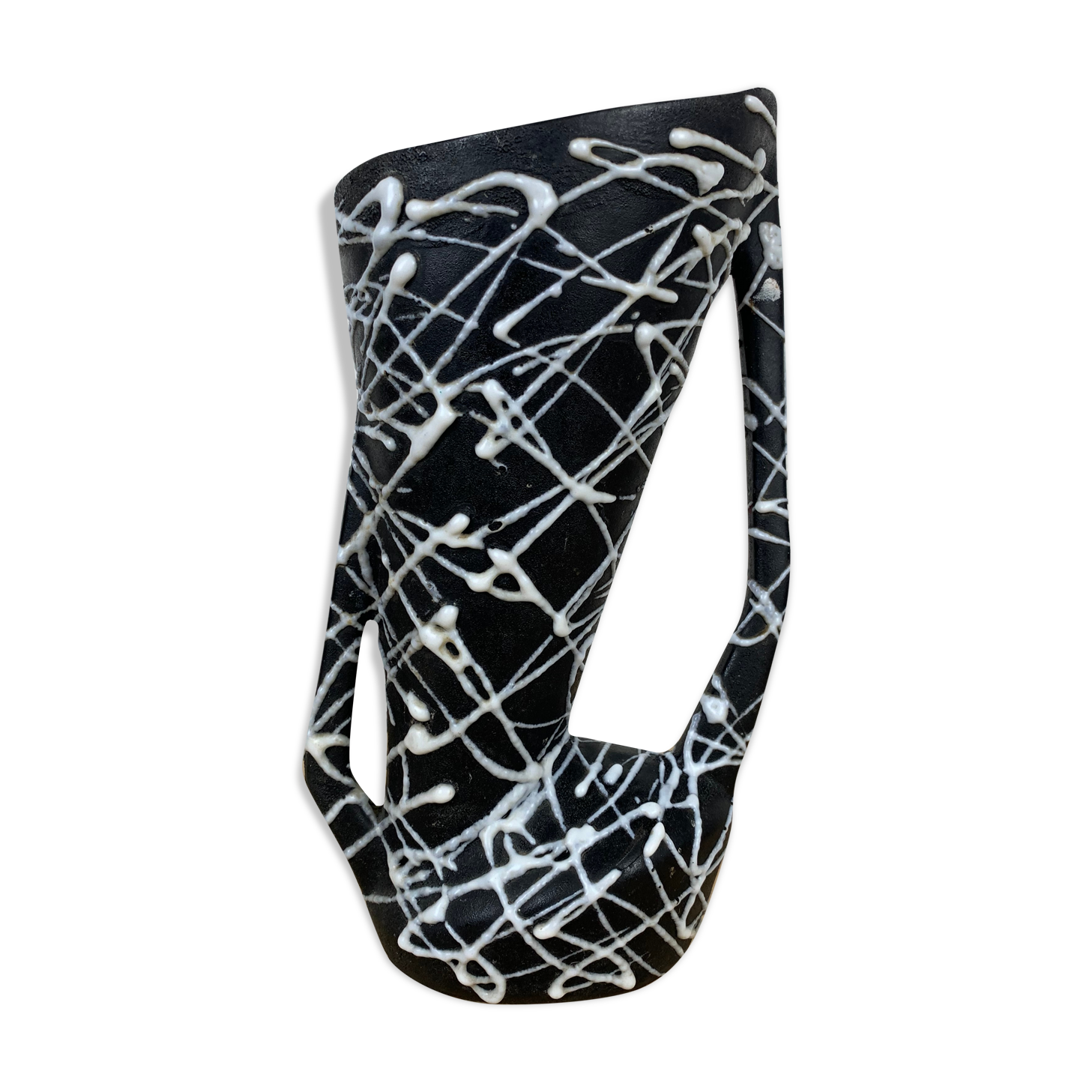 Spaghetti vase free form ceramic Vallauris 50s, red and black