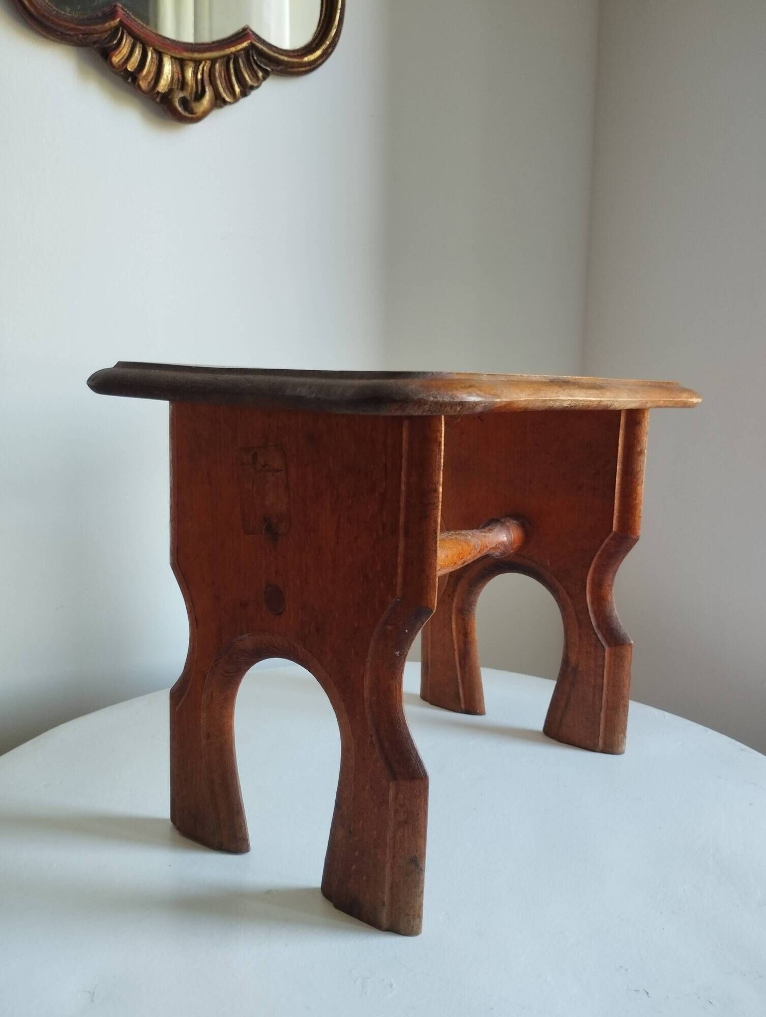 Old wooden stool / step stool Le Printemps