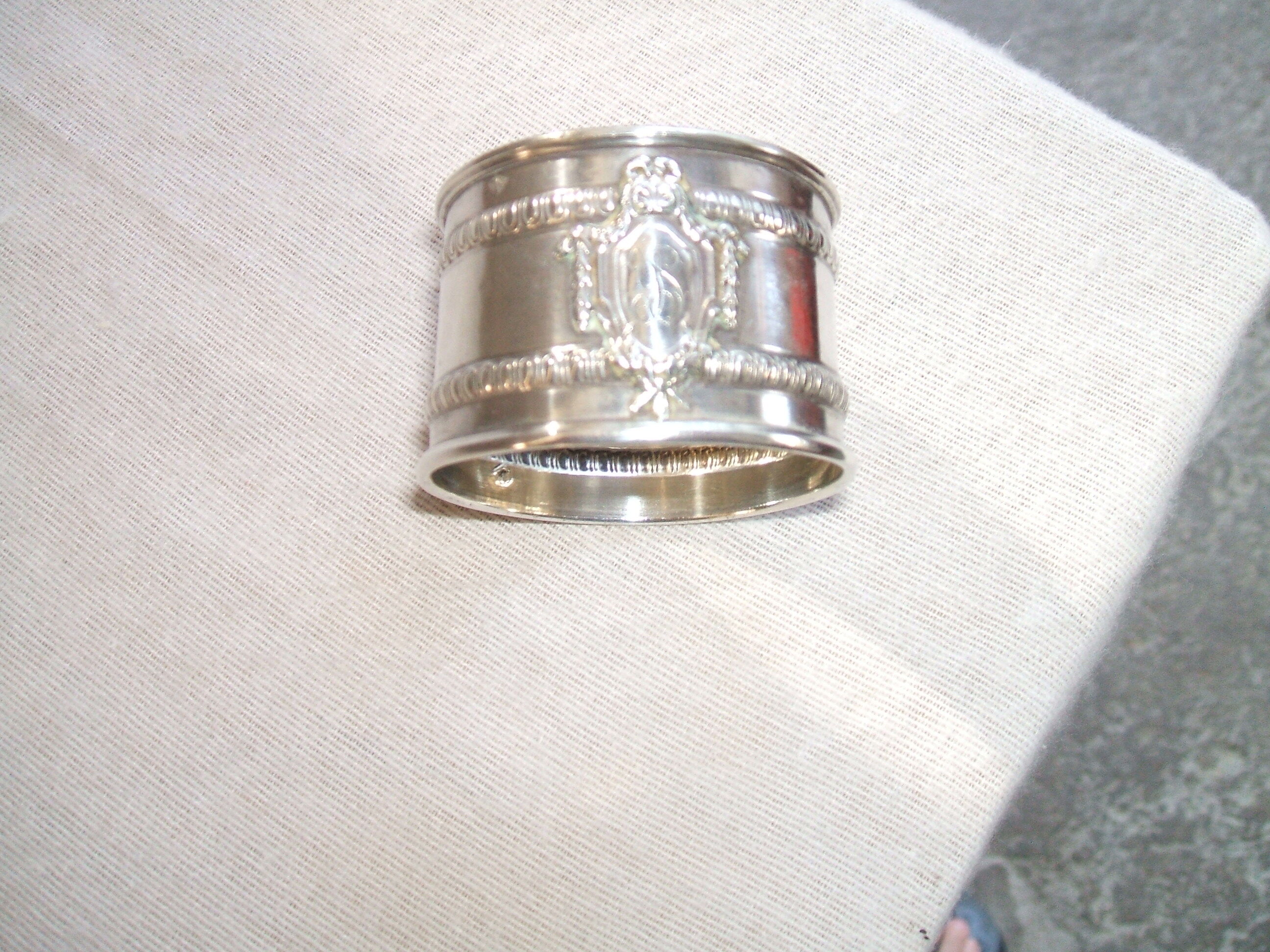 Massive silver towel ring