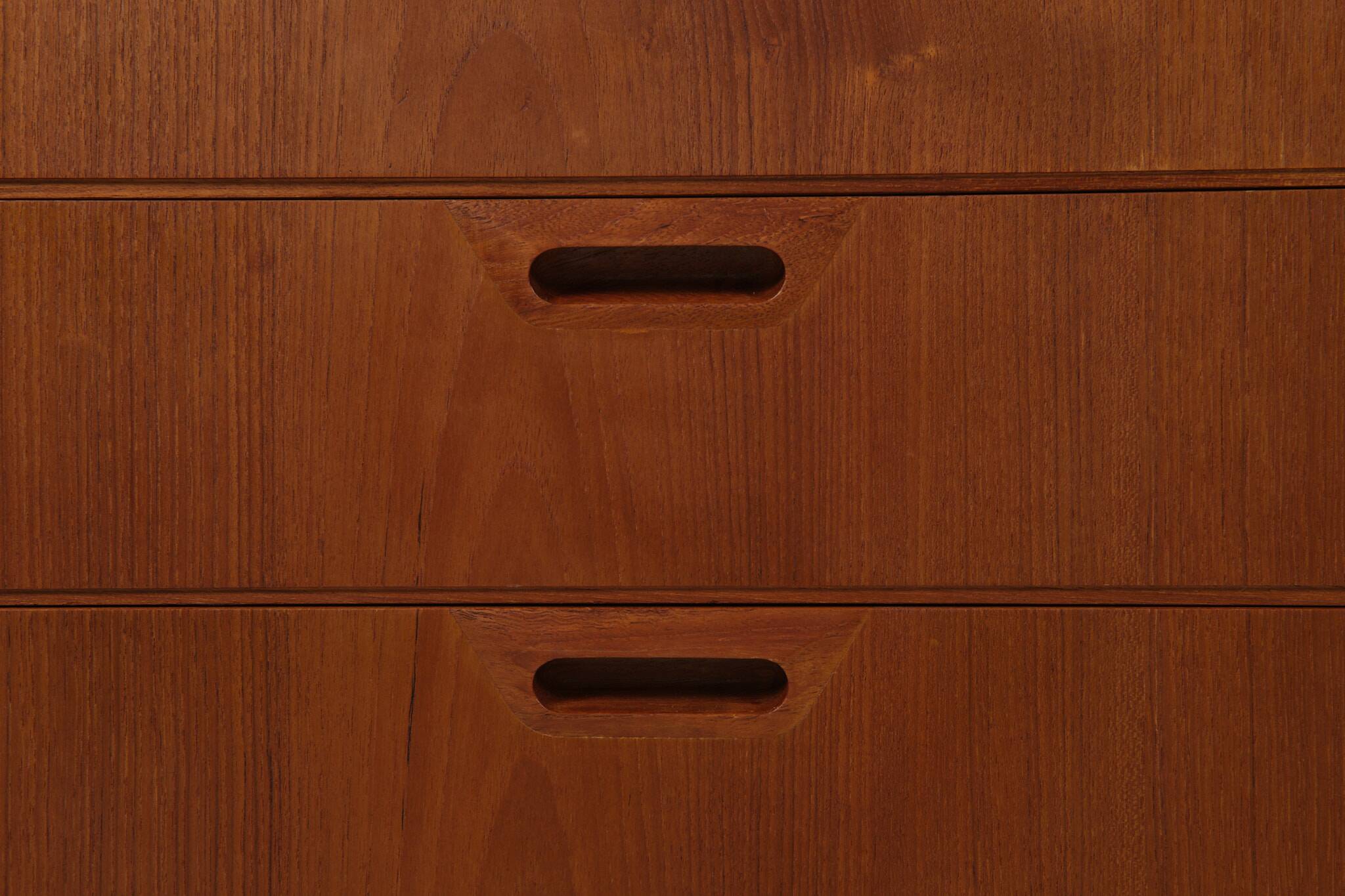 Sven Ellekaer vintage modular teak chest of drawers / sideboard