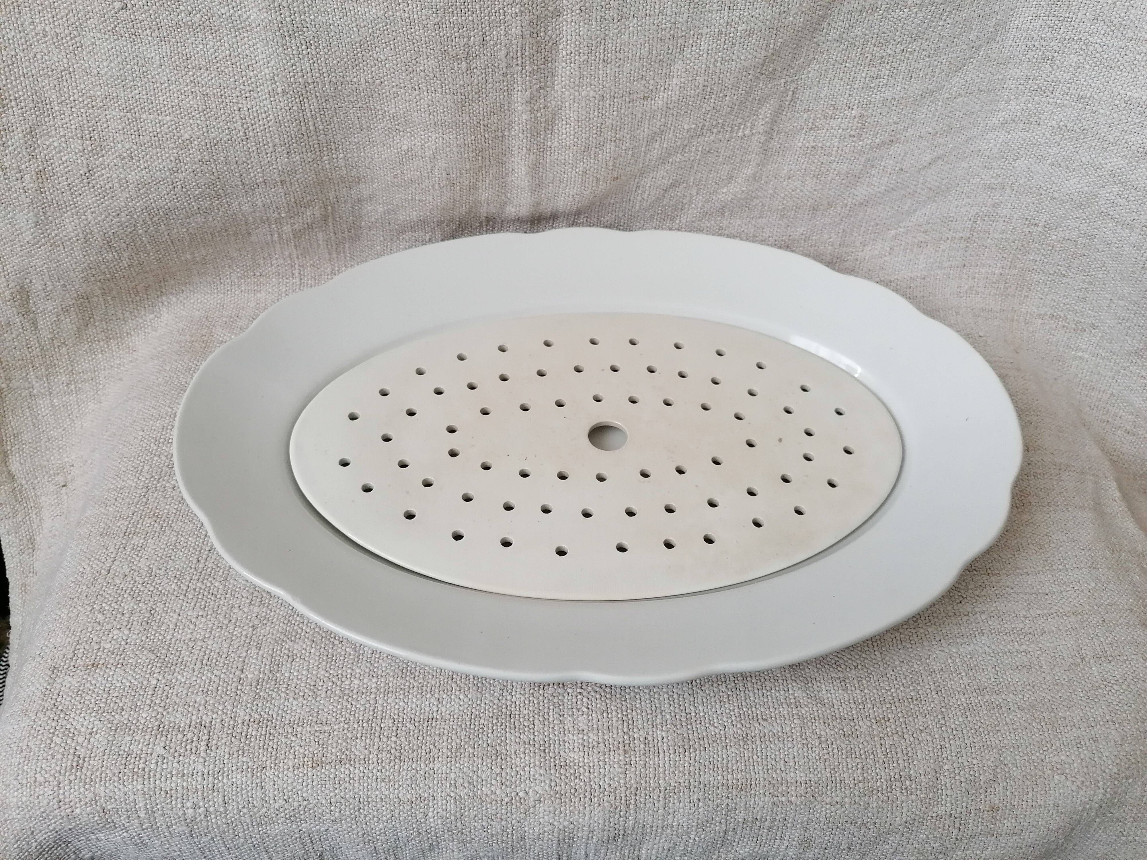 Flat and its earthenware drain Société Céramique Maastricht