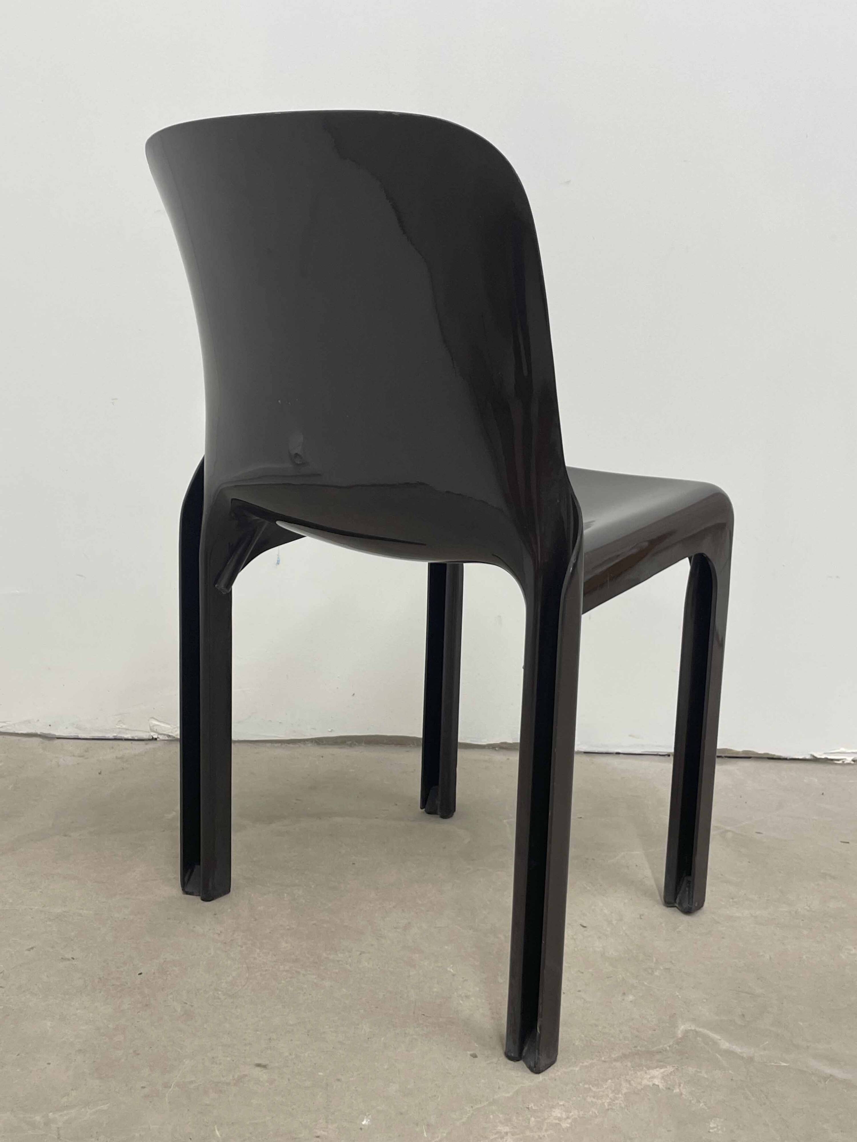 Selene model chair, Vico Magistretti, Artemide