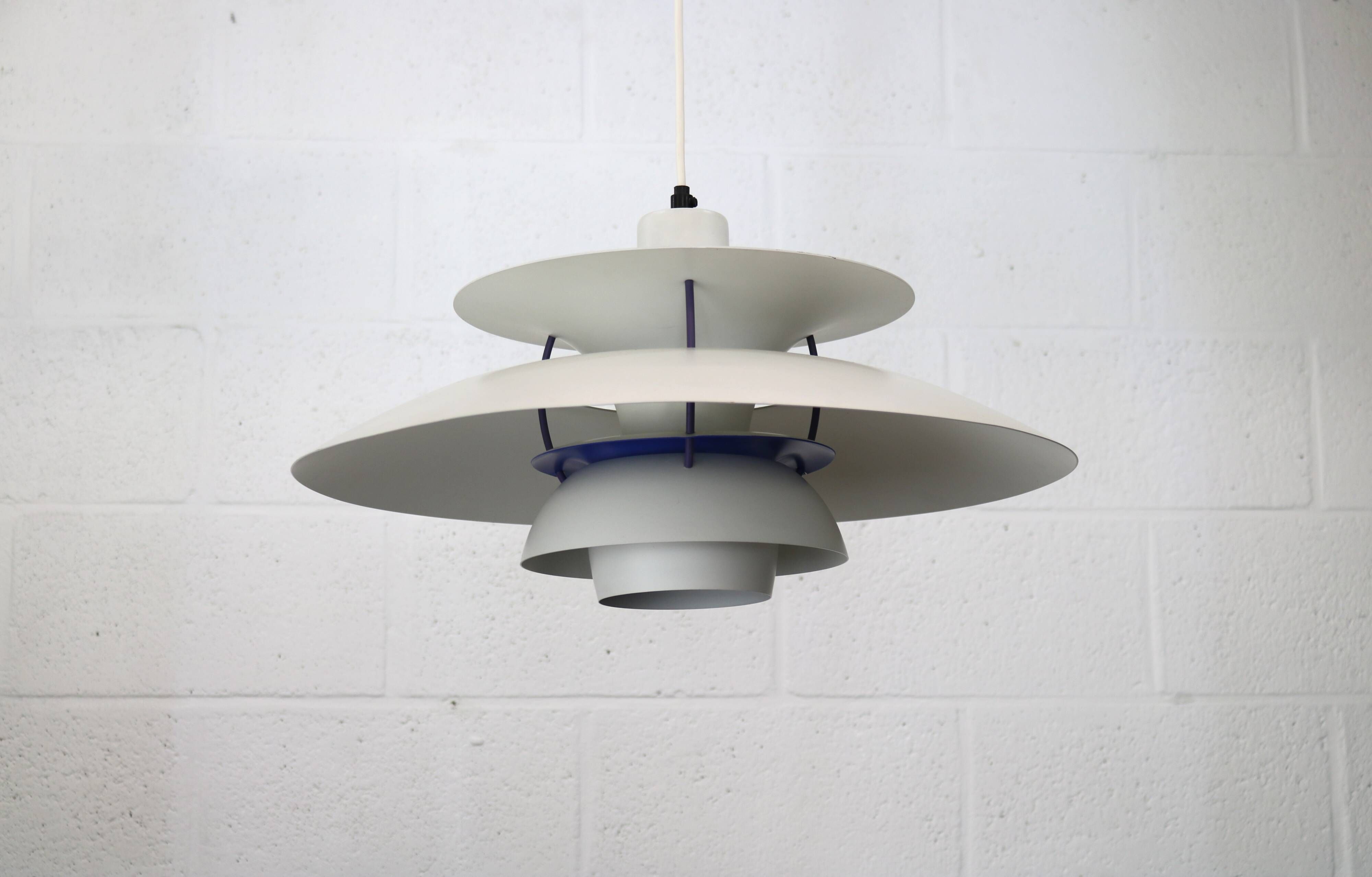 The real Danish stuff - PH5 pendant - original white color  - Louis Poulsen