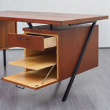 Large 60s vintage desk, L-shaped, in teak