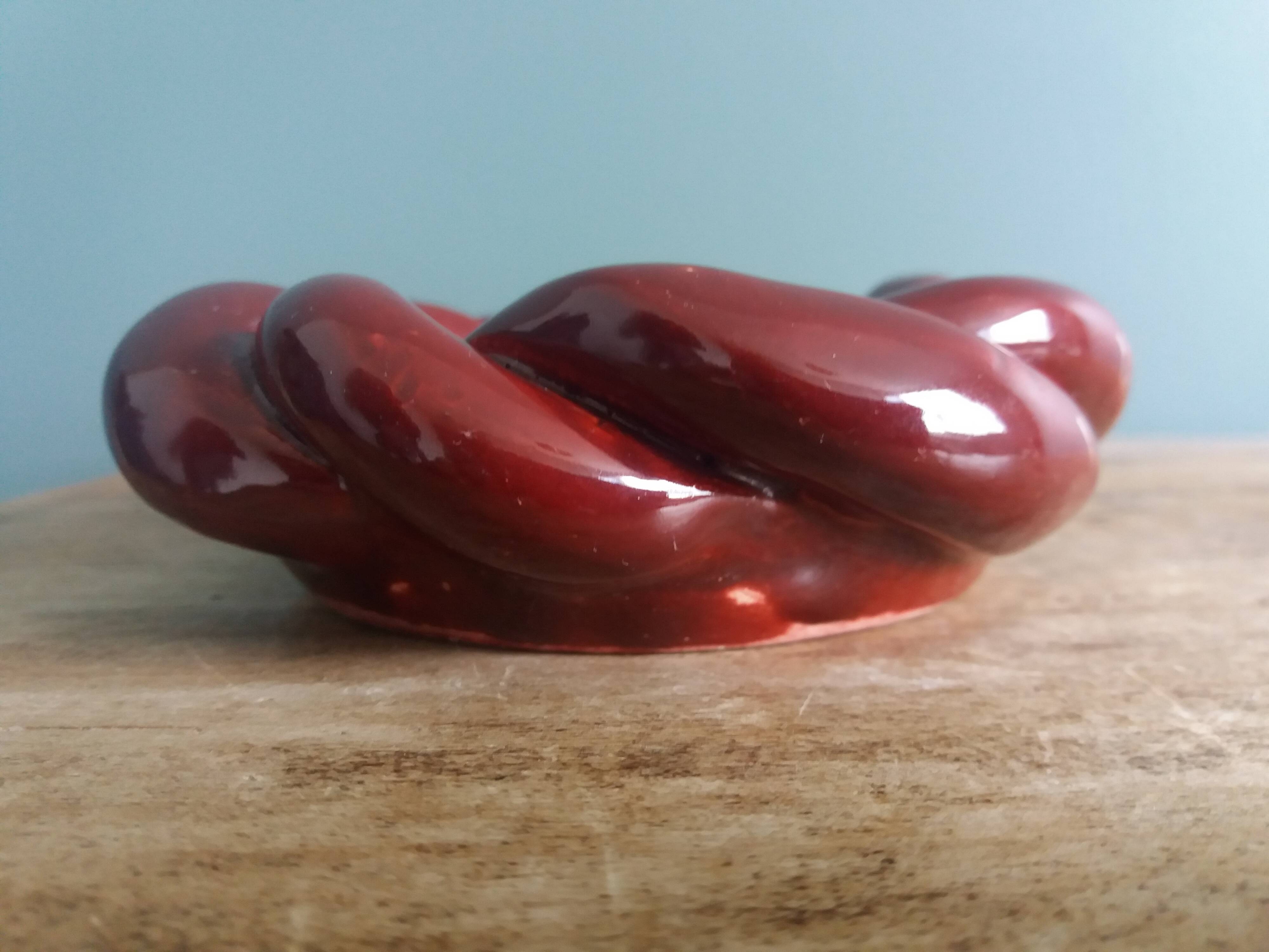 Cendrier en céramique artisanale tressée