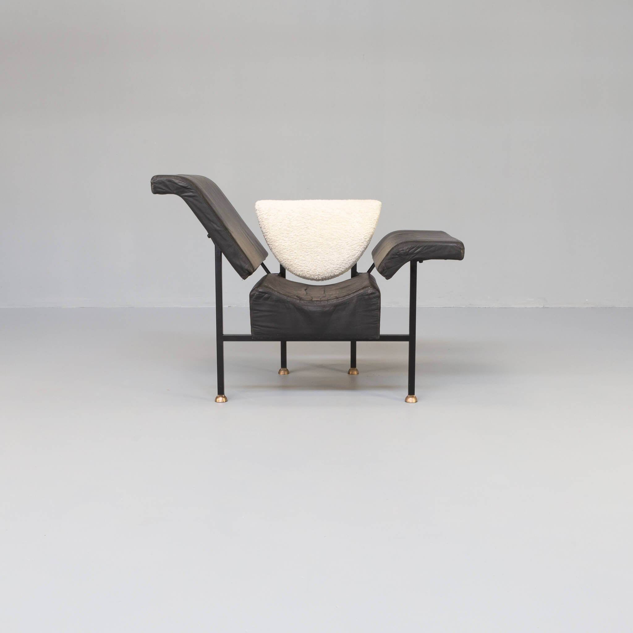 Rob Eckhardt ‘Groeten Uit Holland’ lounge chair for Pastoe