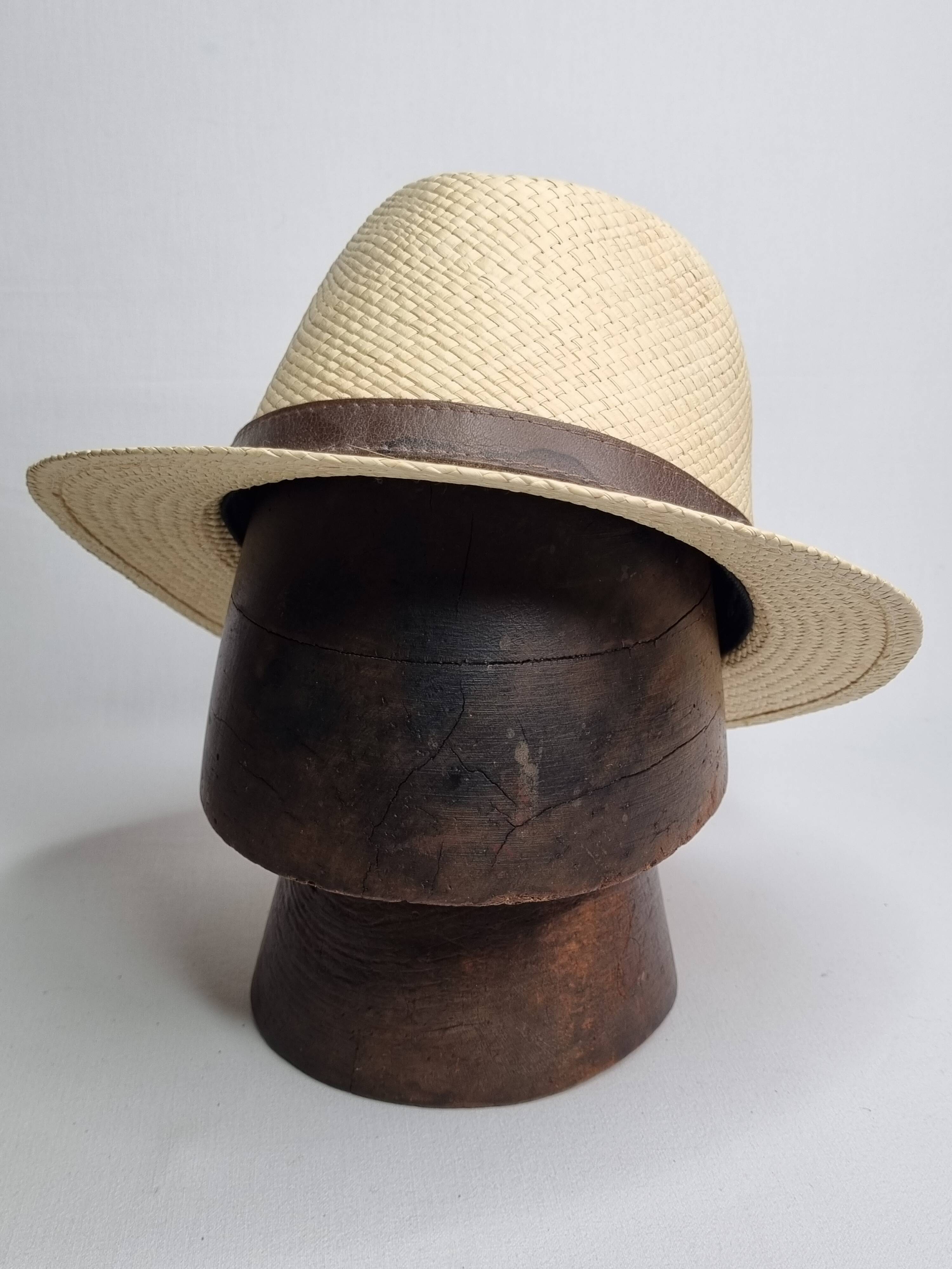 Hat form on solid wood stand, 1900s period