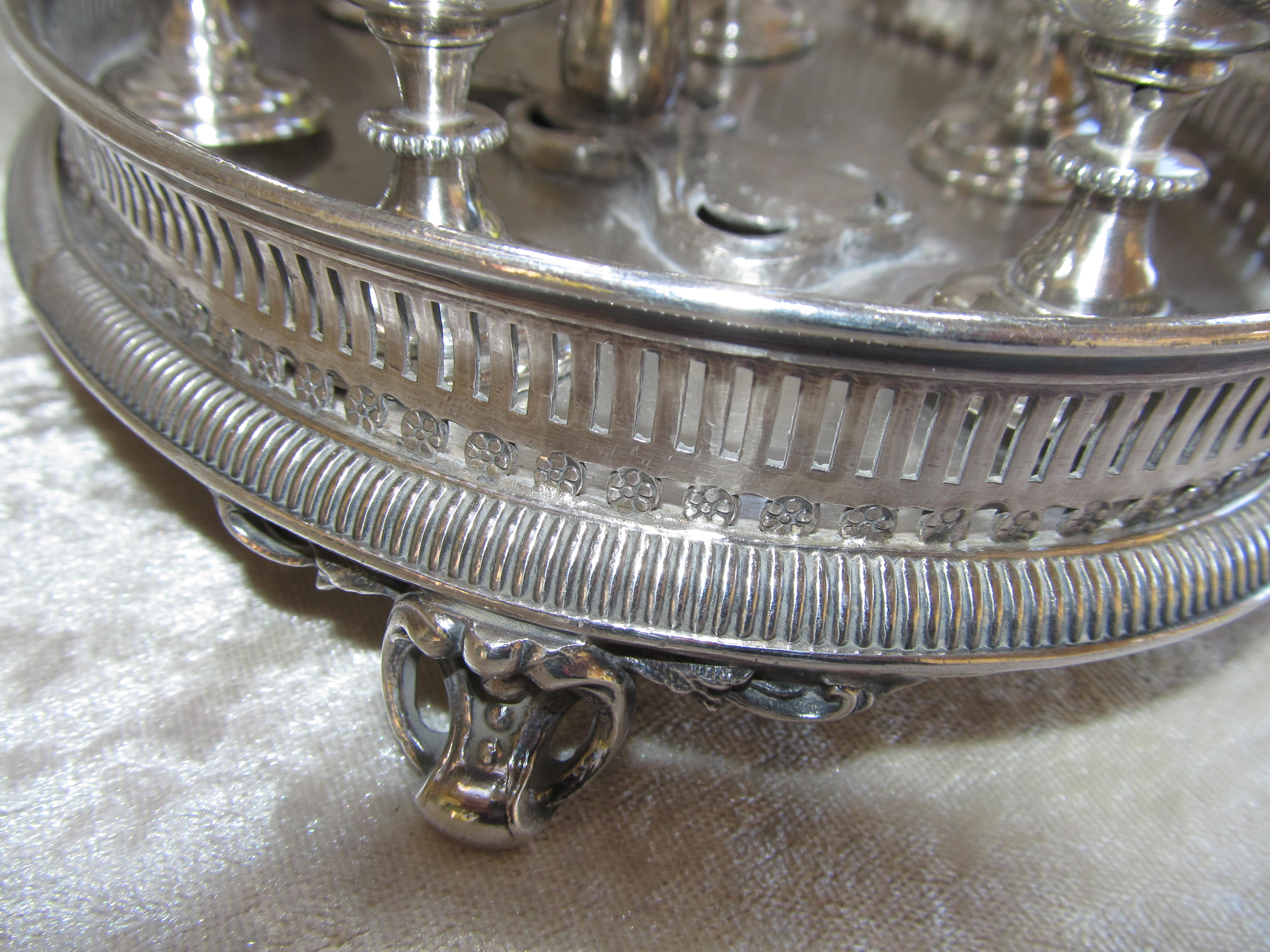 Egg bowl old egg service silver metal 6 shells display salt shaker