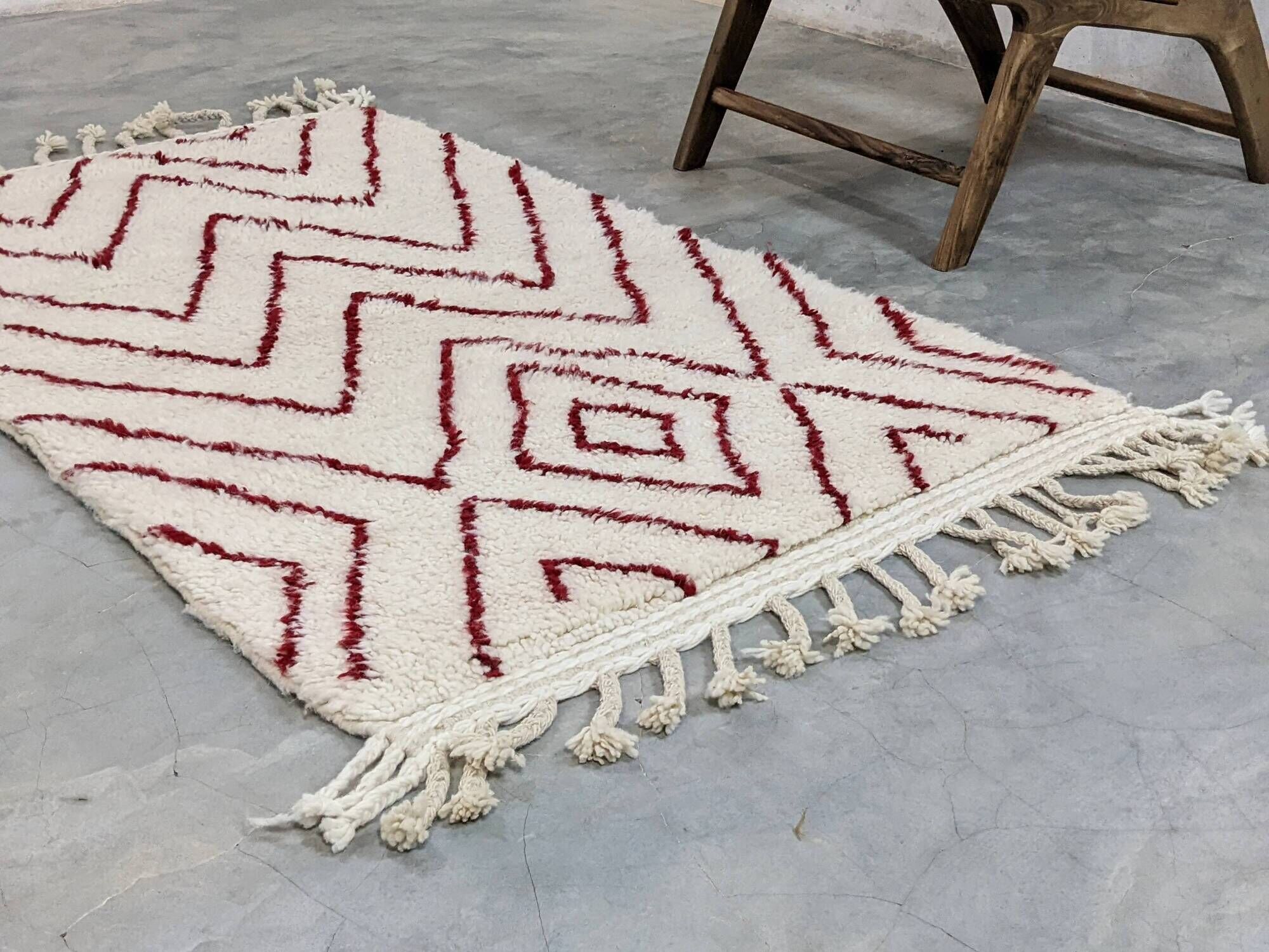 Beni Ouarain rug, 165 x 100 cm || 5.41 x 3.28 feet, P-161
