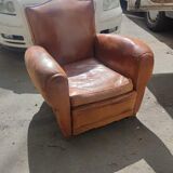 Pair of club chairs with mustaches in havana leather in their juices circa 1930