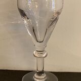 6 verres à pied anciens et soufflés à porto ou liqueur