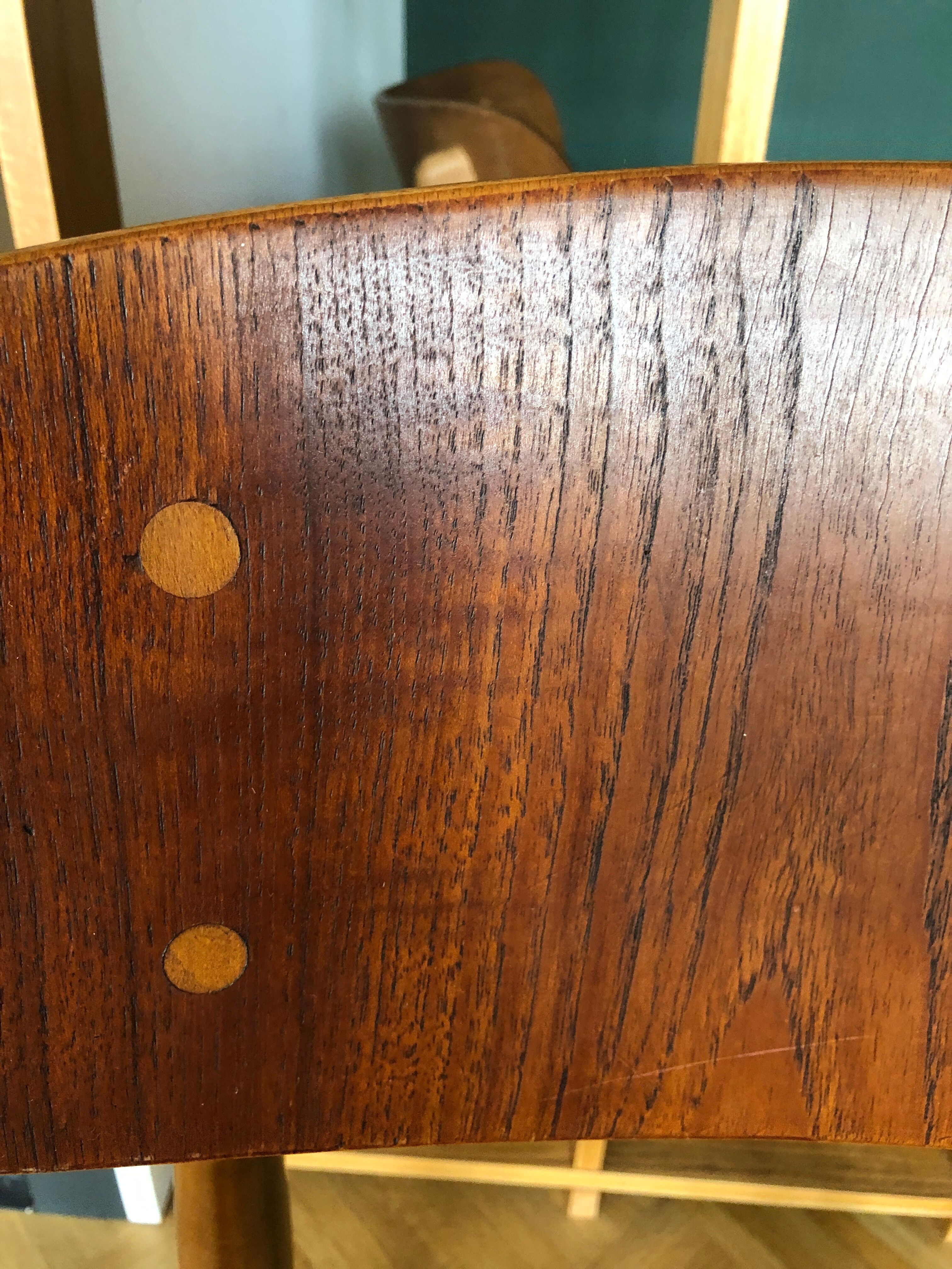 Series of 6 Scandinavian chairs in oak and teak by Jens Hjorth. Edition Randers Stolefabrik