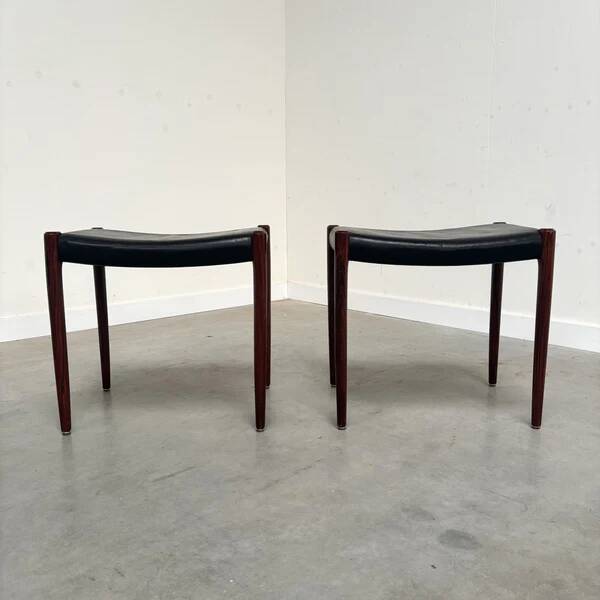 Set of Møller 80A stools, 1960s