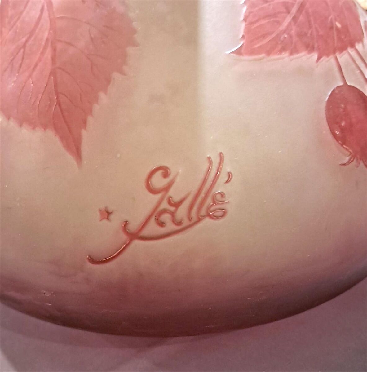 Vase with floral decoration, Gallé, early 20th century