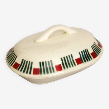 St Amand covered soap dish